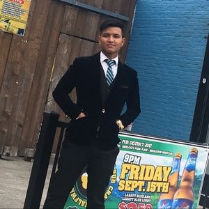 Meet your Posher, Raj